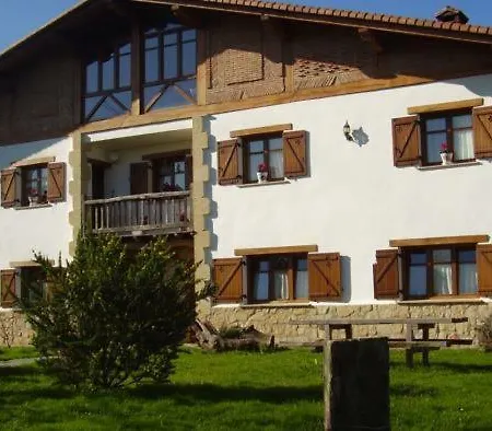 Orortegi Séjour à la campagne Aia